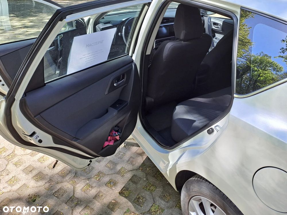 Toyota Auris 1.2 Turbo Edition S+ - 12