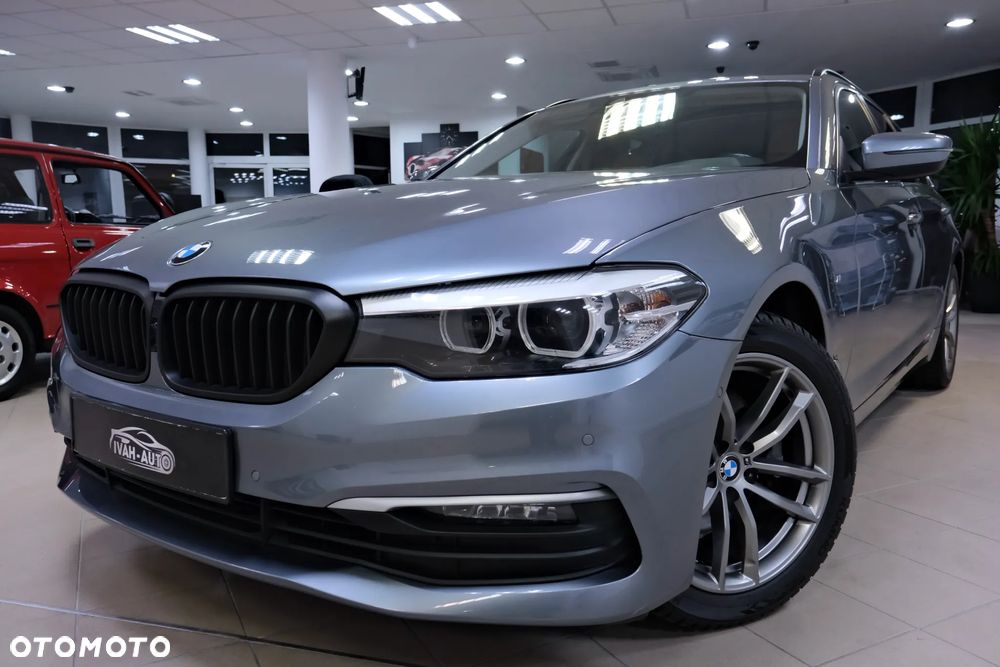 BMW Seria 5 520d Luxury Line sport - 19