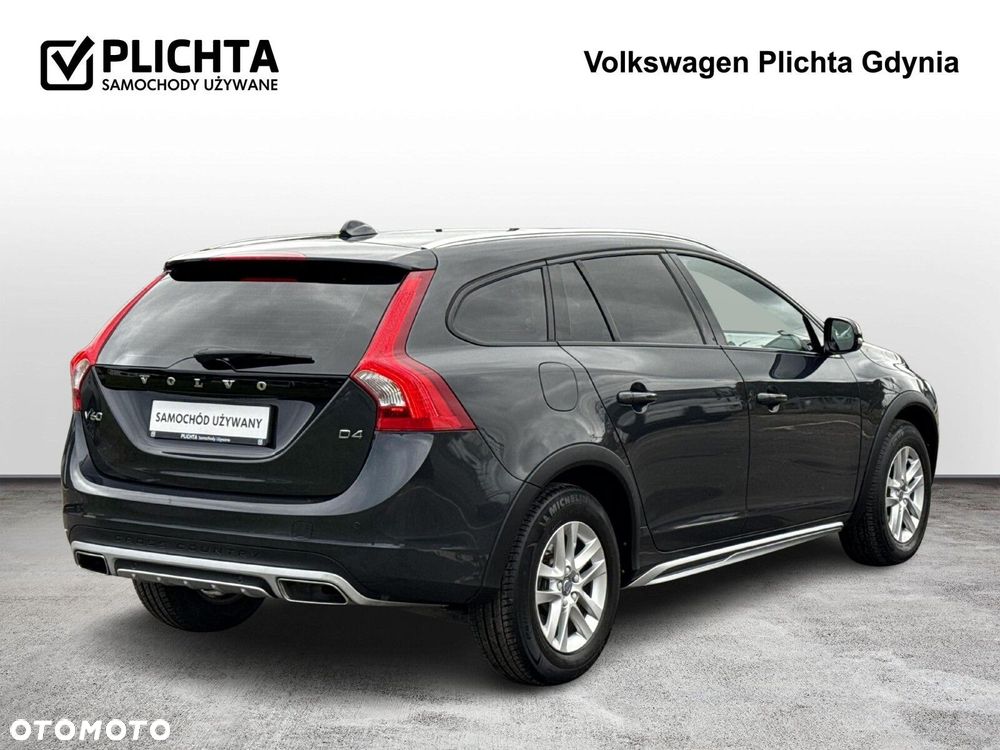 Volvo V60 Cross Country D4 Drive-E Summum - 5