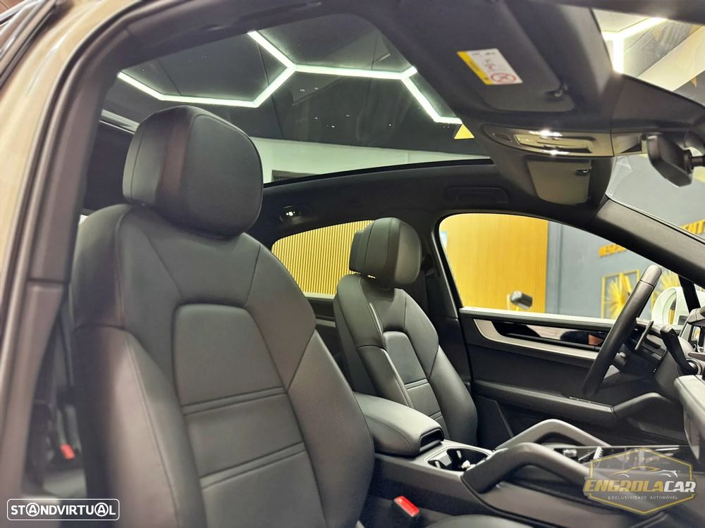 Porsche Cayenne Coupé E-Hybrid Tiptronic S - 23