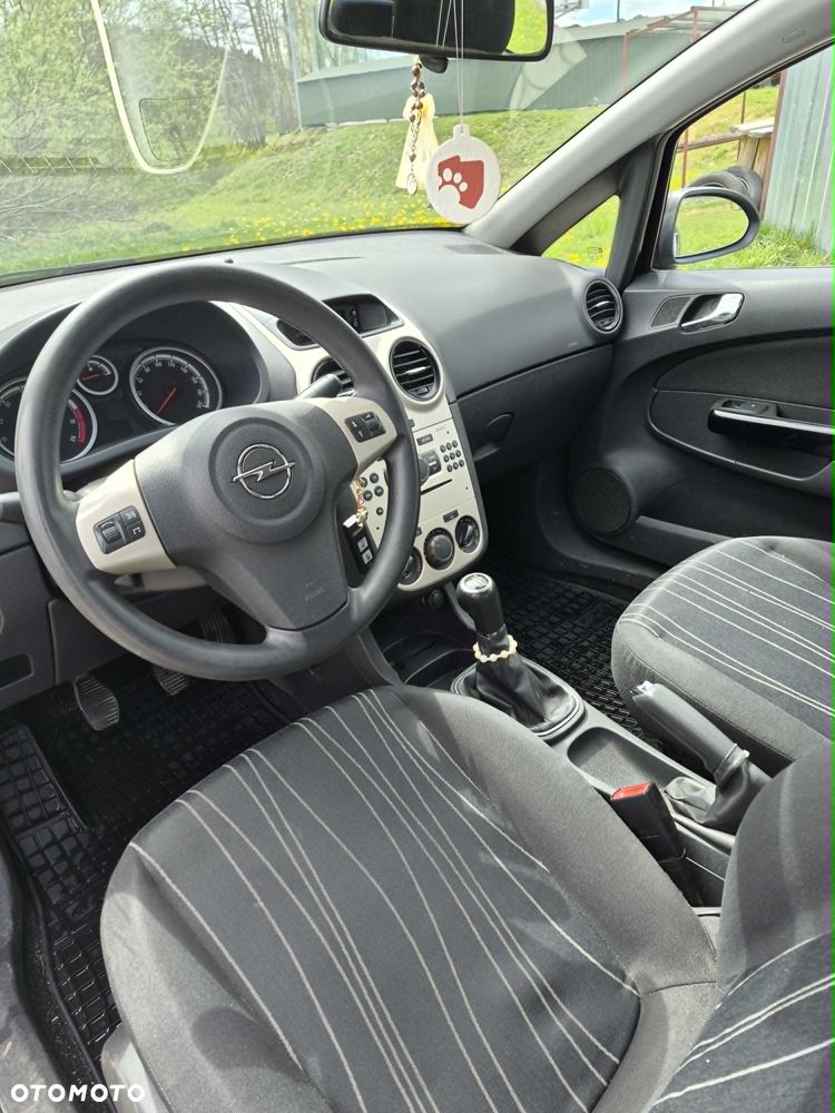 Opel Corsa - 6