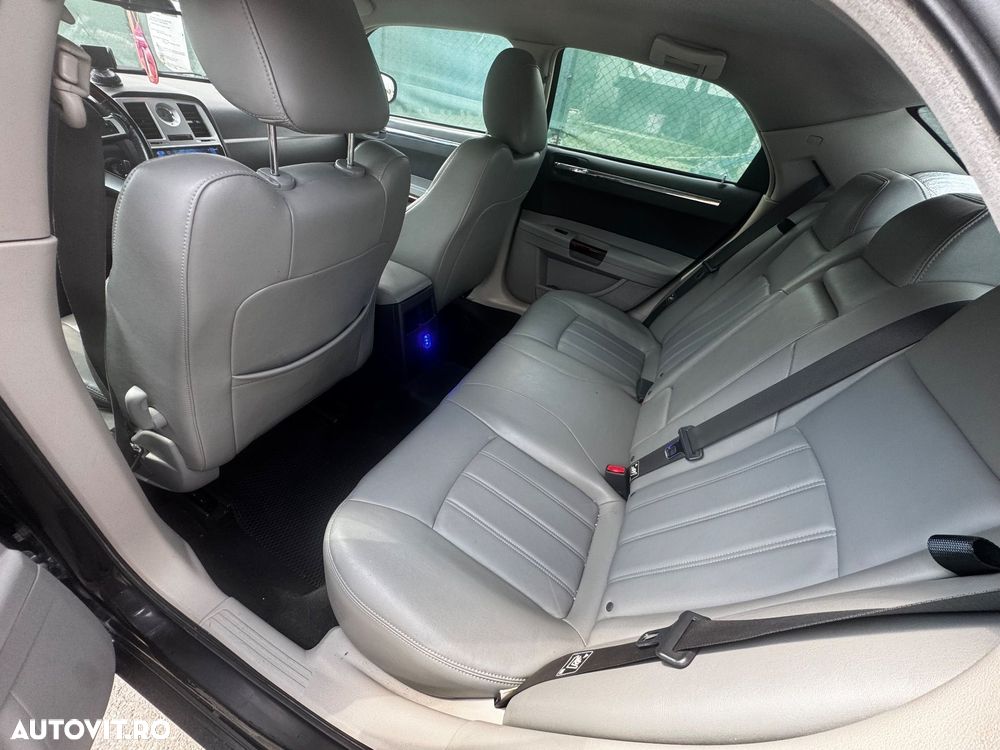 Chrysler 300C 3.0 CRD DPF Automatik - 14