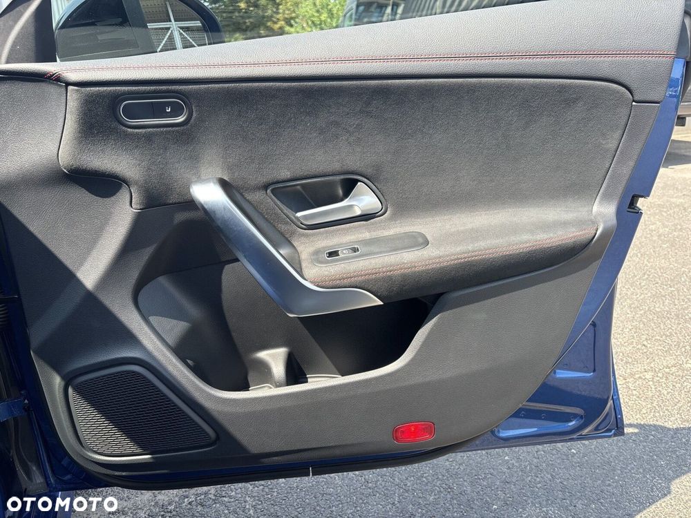 Mercedes-Benz CLA - 20
