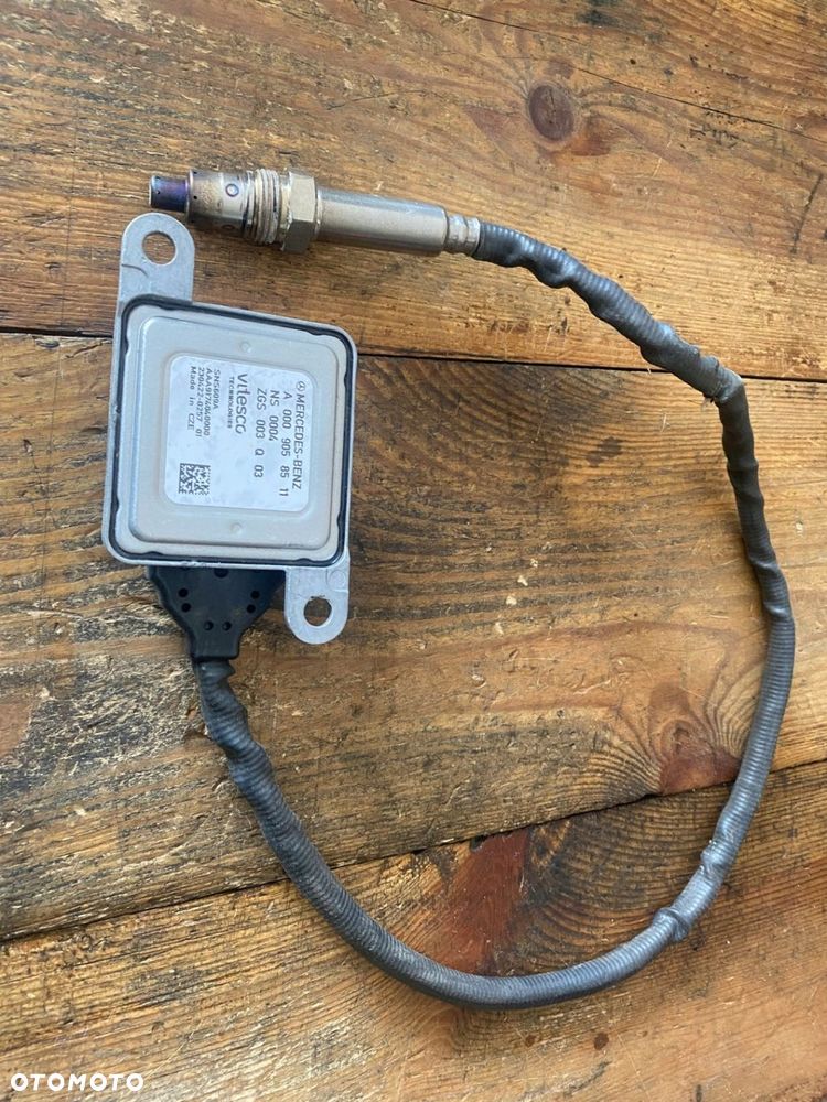 MERCEDES 205 sonda lambda nox A 0009058511 - 1