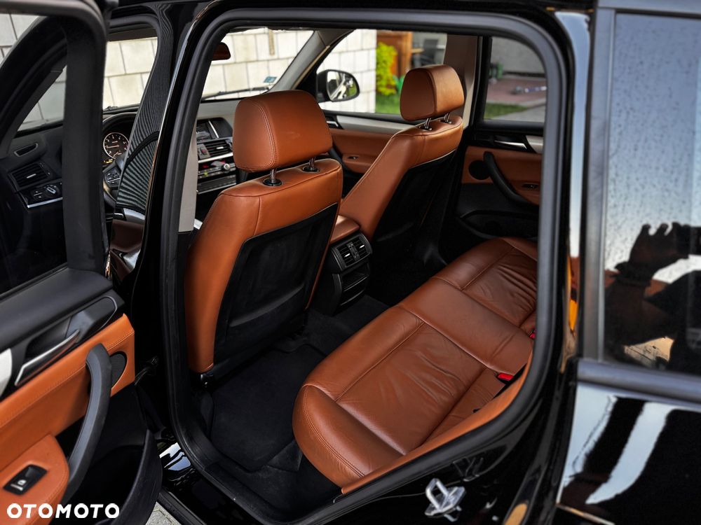 BMW X3 xDrive20d Advantage - 7