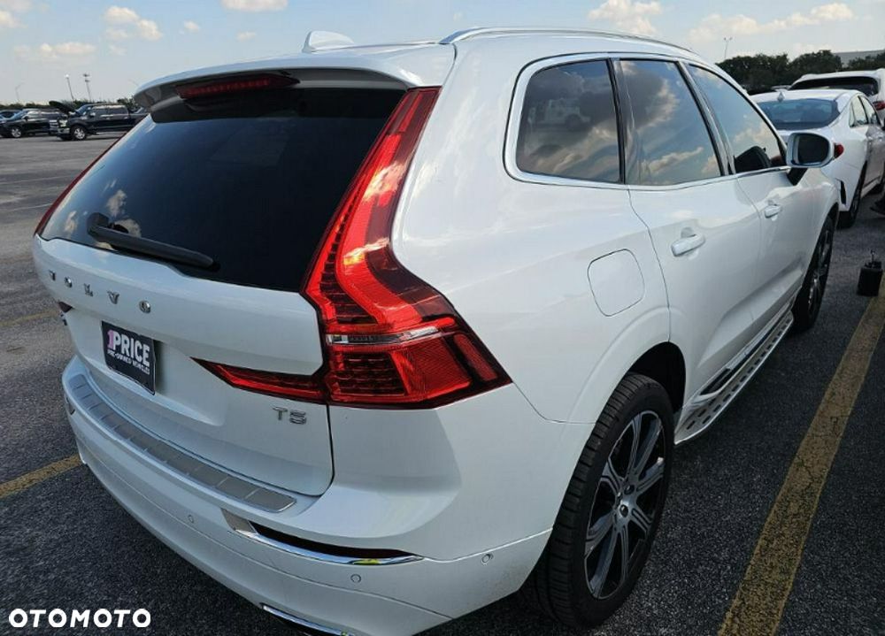 Volvo XC 60 T5 AWD Inscription - 4