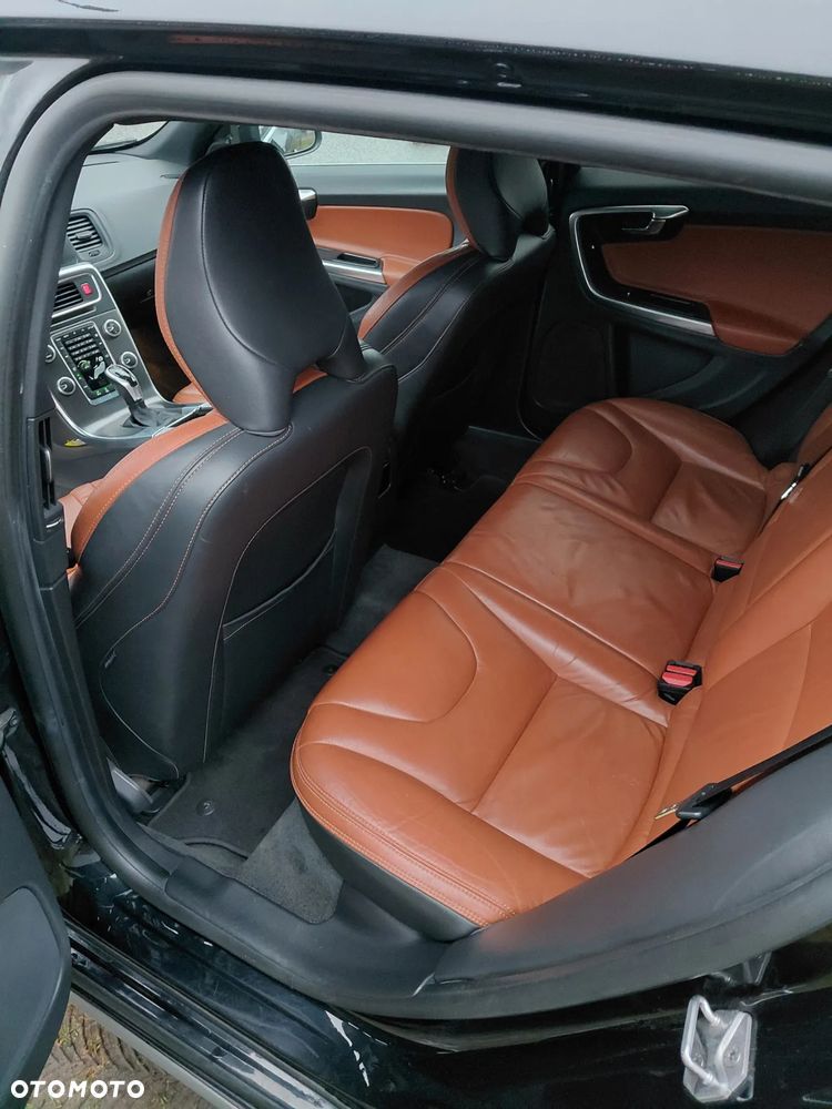 Volvo V60 D4 Geartronic Summum - 7