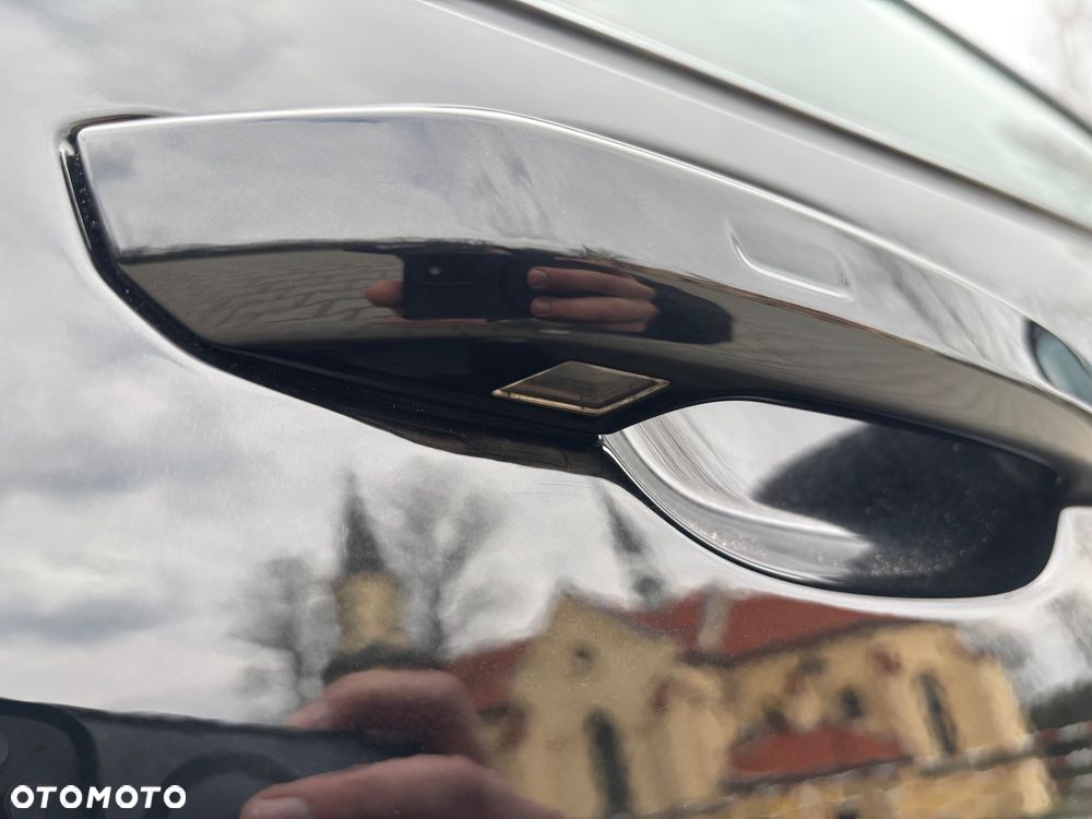 Audi A4 Avant 2.0 TDI - 28