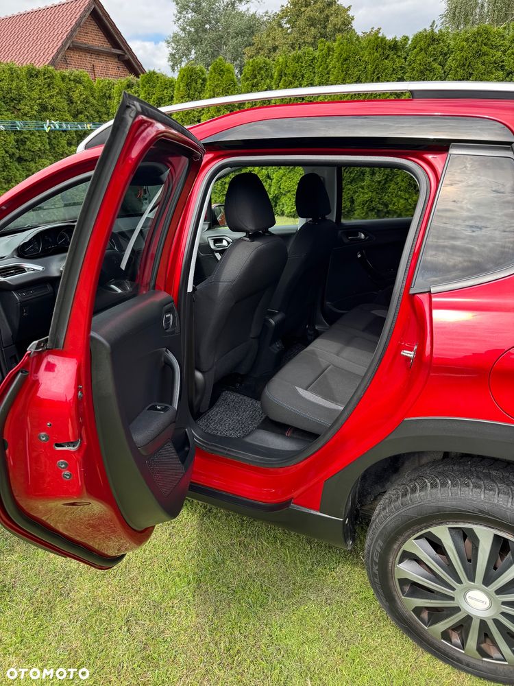 Peugeot 2008 1.5 BlueHDi Signature - 13