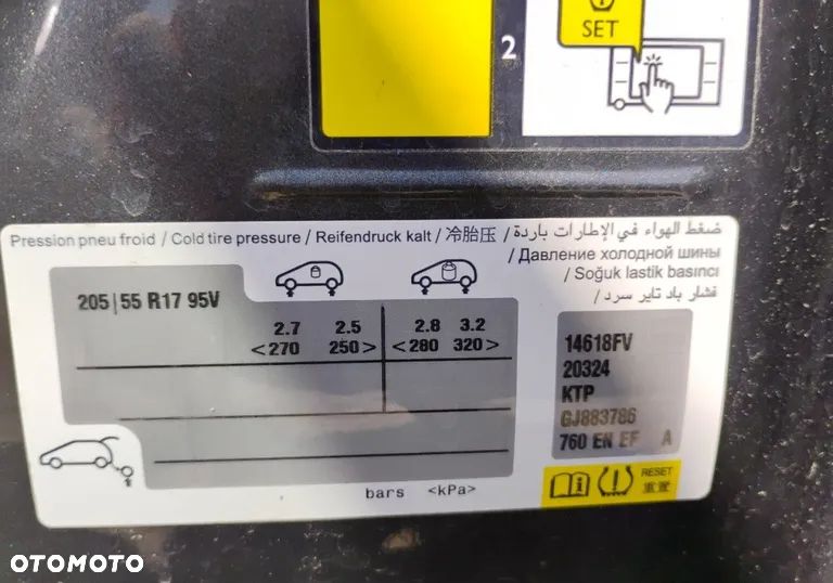 Citroën C4 Grand Picasso - 19