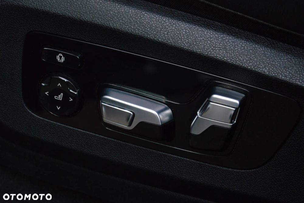 BMW X5 xDrive30d - 17