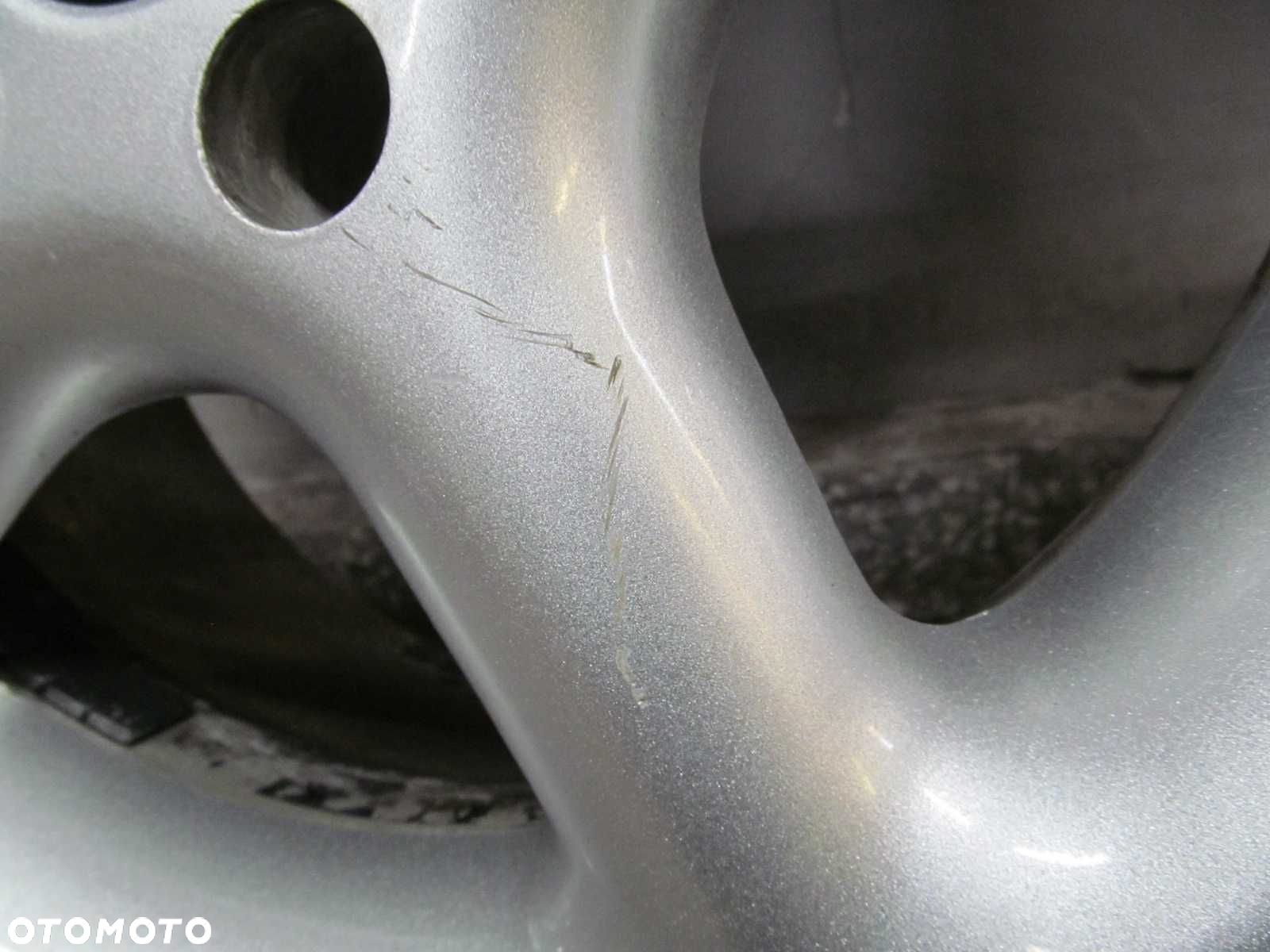TOYOTA LEXUS 5X114.3 ET35 KOLA FELGI ALUMINIOWE 7JX15 - 6