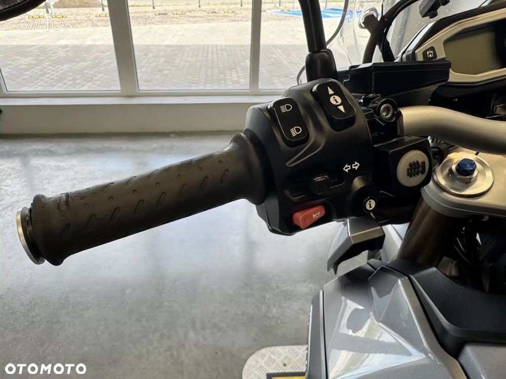 Triumph Tiger - 30