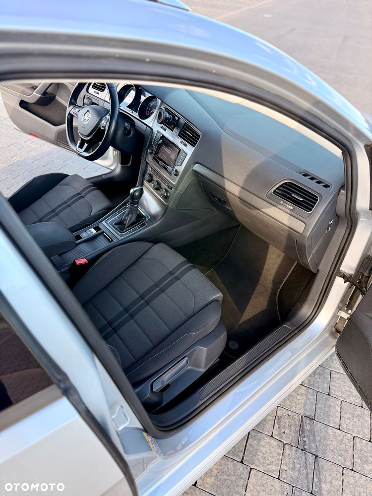 Volkswagen Golf 1.6 TDI BMT Highline DSG - 12