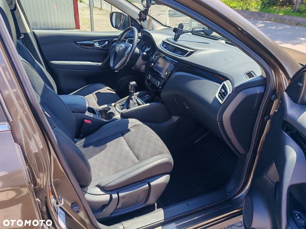 Nissan Qashqai 1.2 DIG-T Tekna EU6 - 9