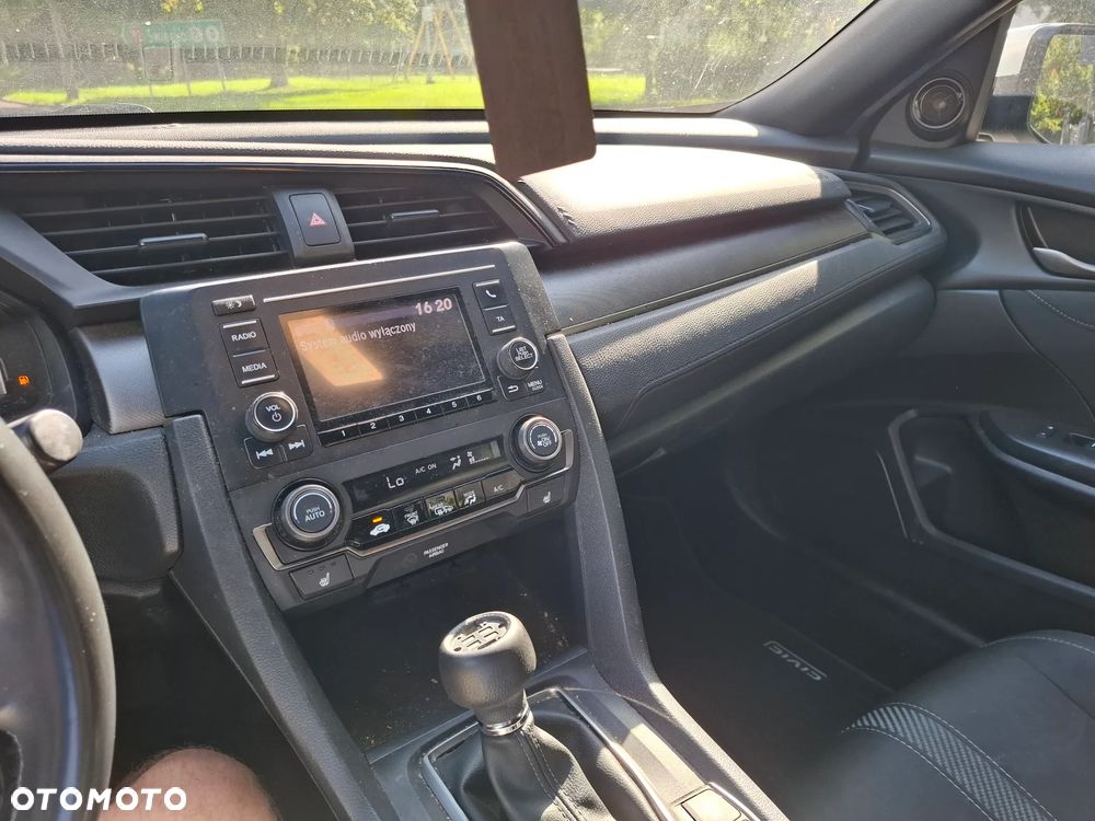 Honda Civic 1.0 T Comfort - 12