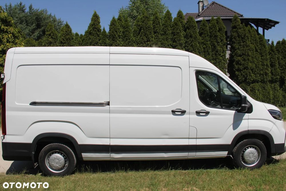 Maxus DELIVER 9 - 6