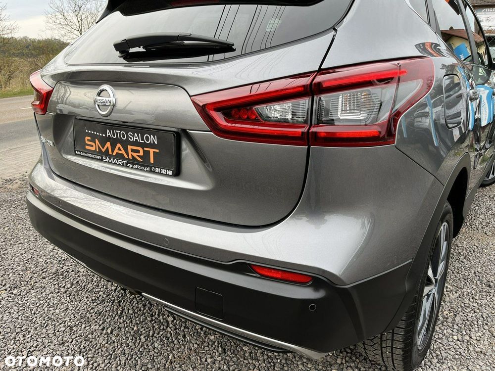 Nissan Qashqai 1.3 DIG-T Tekna - 25