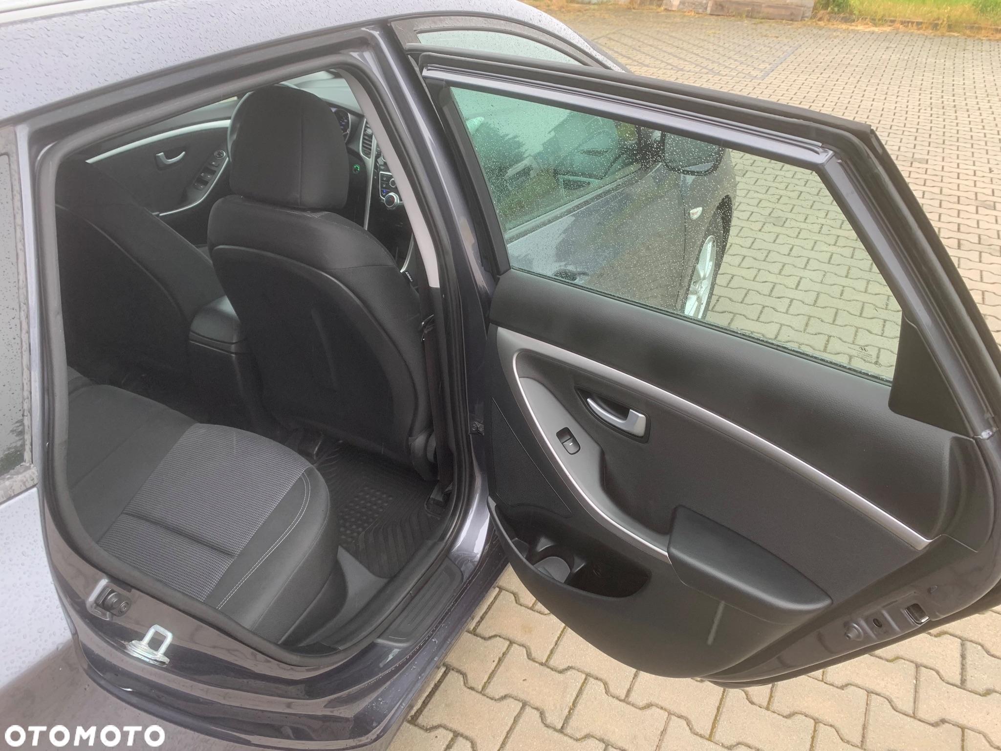Hyundai i30 1.6 Comfort - 13