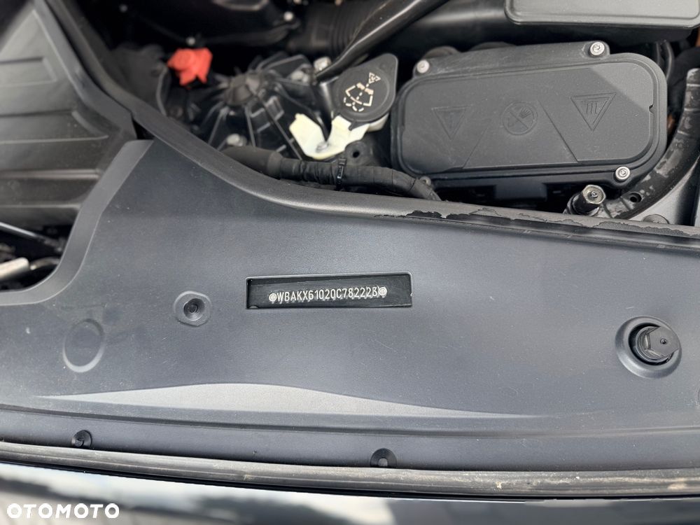 BMW Seria 7 750i - 20