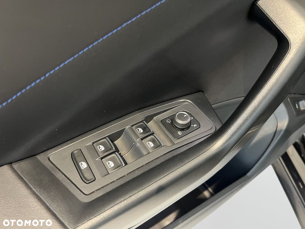 Volkswagen T-Roc 2.0 TSI 4Motion R DSG - 24