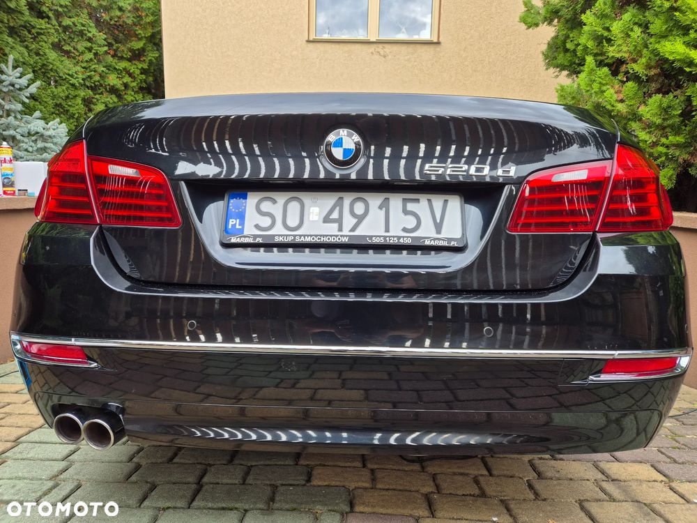 BMW Seria 5 520d Efficient Dynamics Edition - 29