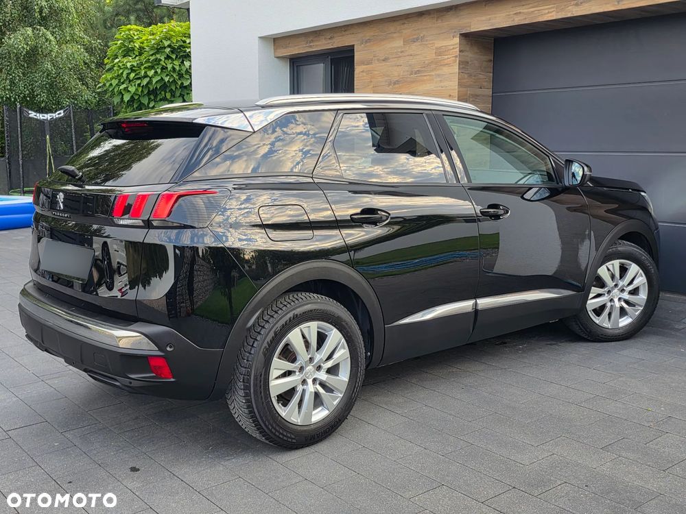 Peugeot 3008 1.5 BlueHDi Allure Pack S&S EAT8 - 24