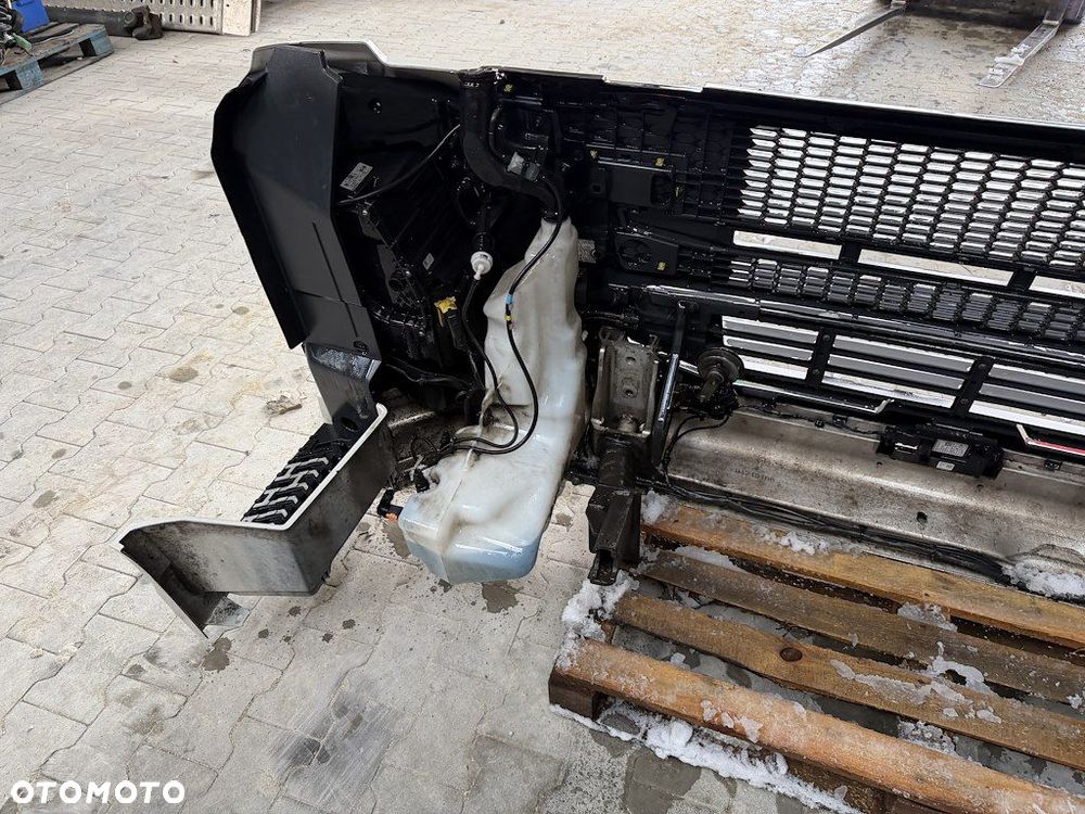 ZDERZAK KOMPLETNY VOLVO FM5 EURO6 - 4