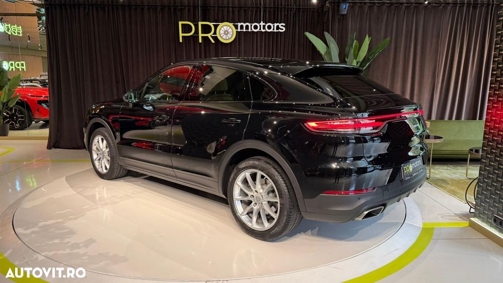Porsche Cayenne Coupe - 6