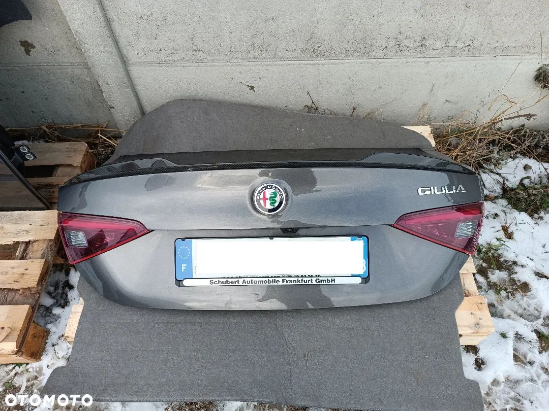 KLAPA TYŁ TYLNA LOTKA CARBON POKRYWA BAGAŻNIKA  ALFA ROMEO GIULIA QUADRIFOGLIO - 1