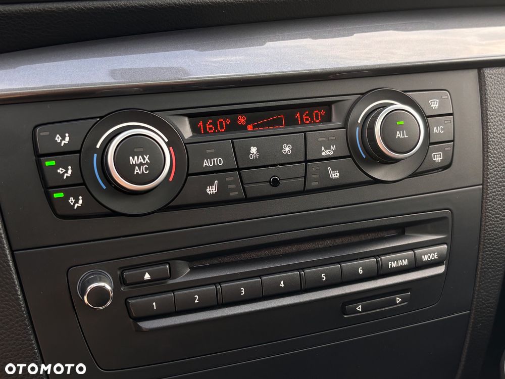 BMW Seria 1 - 28