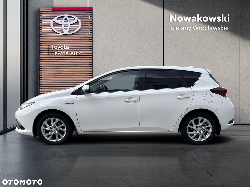Toyota Auris - 4