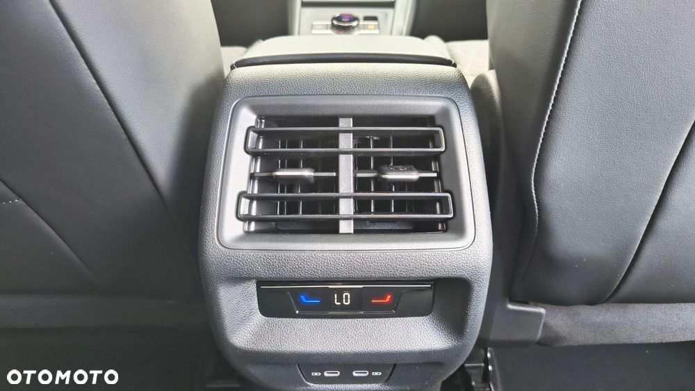 Volkswagen Tayron - 36