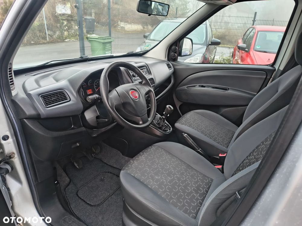 Fiat Doblo 1.6 16V Multijet Emotion - 11