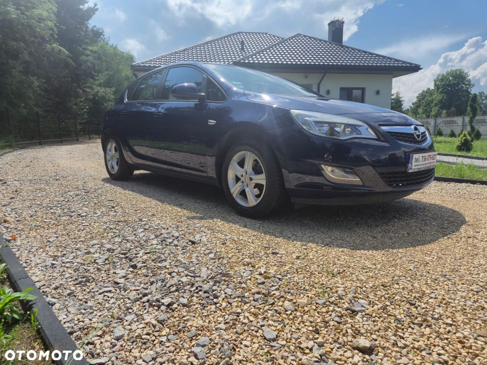 Opel Astra - 11