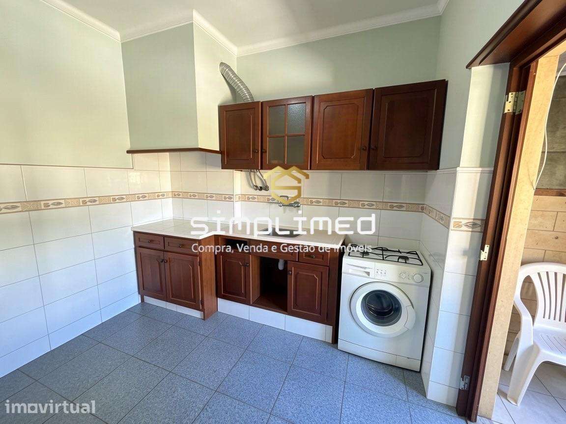 Apartamento T2 para recuperação total. - Grande imagem: 5/17