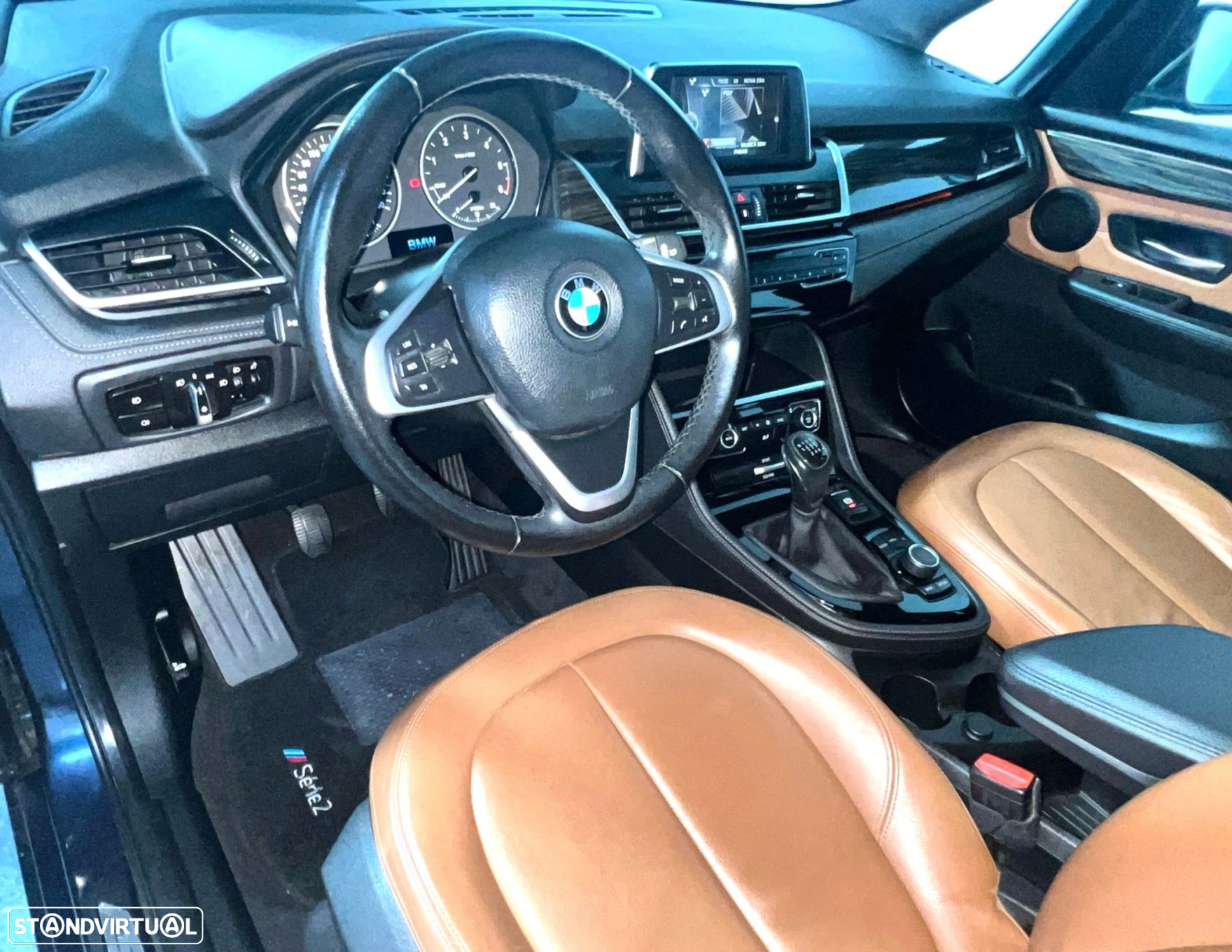 BMW 216 Active Tourer d Line Luxury - 6