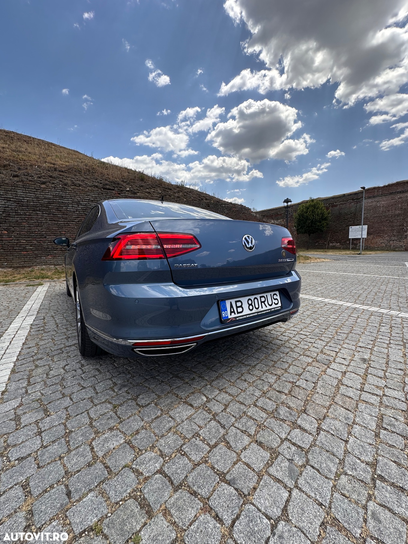 Volkswagen Passat 2.0 TDI (BlueMotion Technology) Comfortline - 7