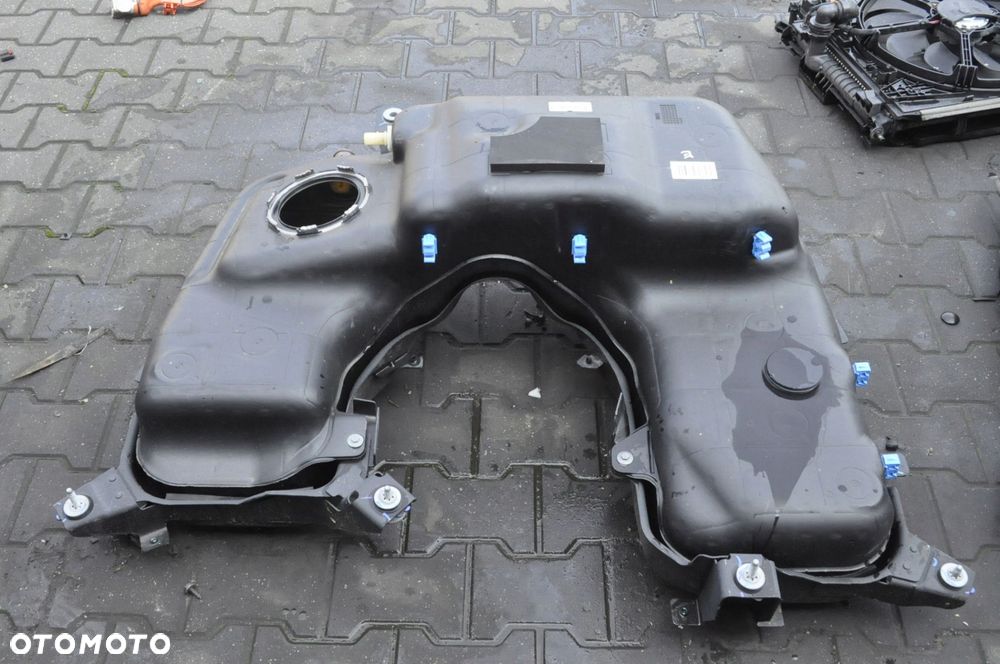 LAND ROVER DEFENDER L663 3.0 ZBIORNIK PALIWA 21R