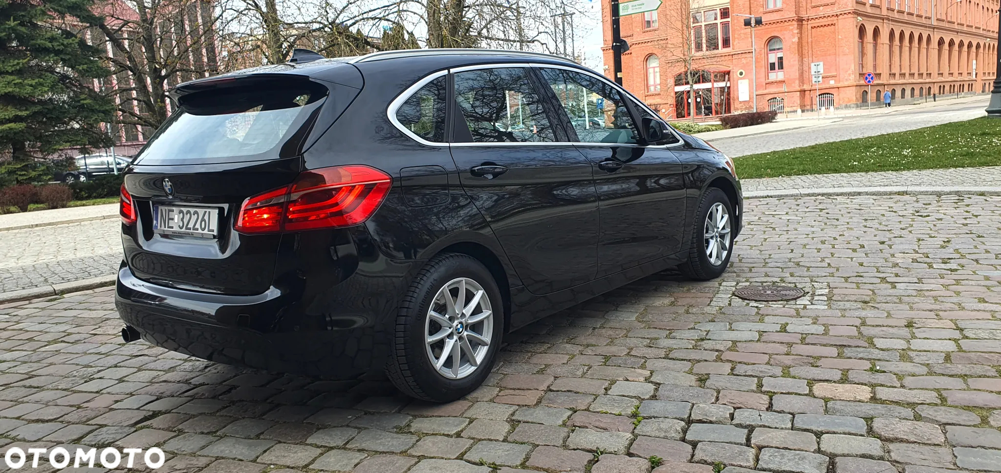 BMW Seria 2 216d Active Tourer - 4