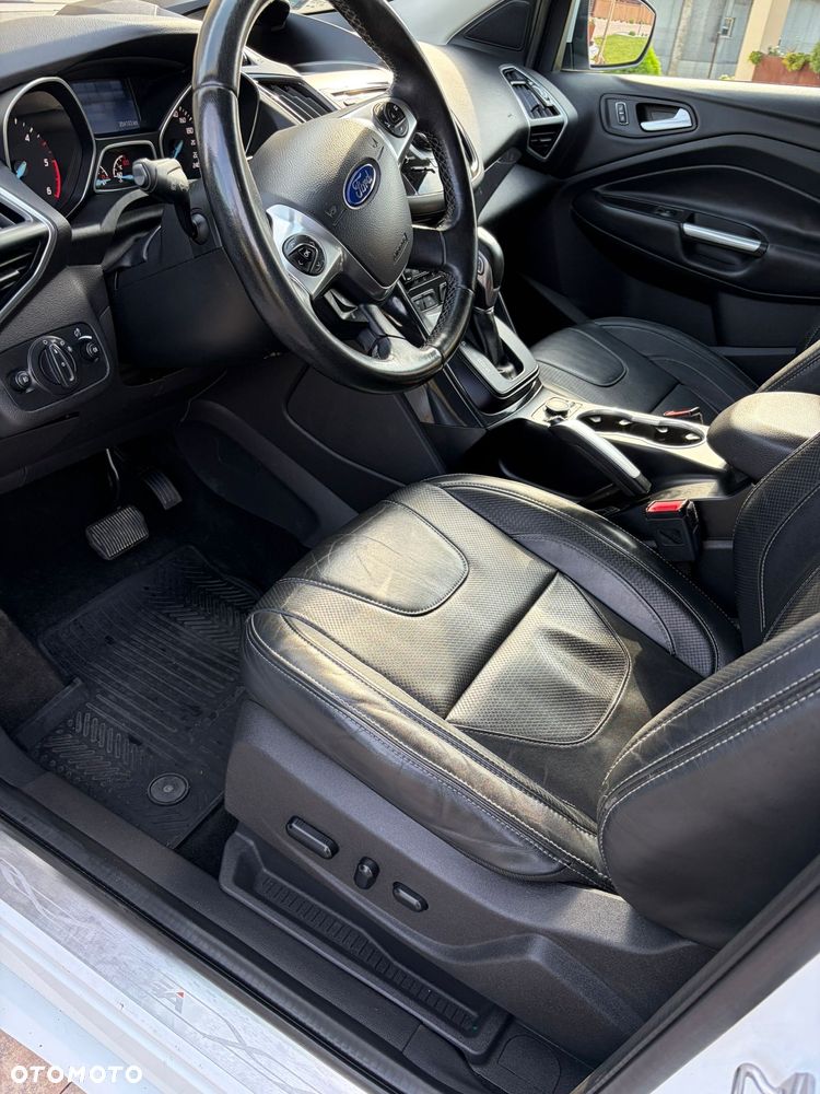 Ford Kuga 2.0 TDCi 4WD Titanium Plus - 17
