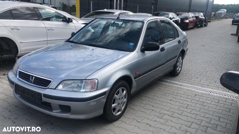 Dezmembram Honda Civic 1.4 benzina an fabr 1998 - 3