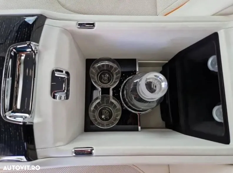 Rolls-Royce Ghost Standard - 14