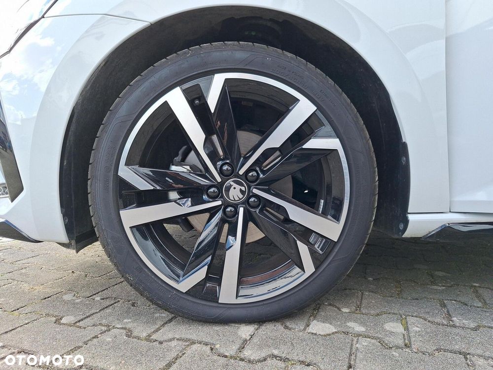 Skoda Scala 1.0 TSI Monte Carlo DSG - 12