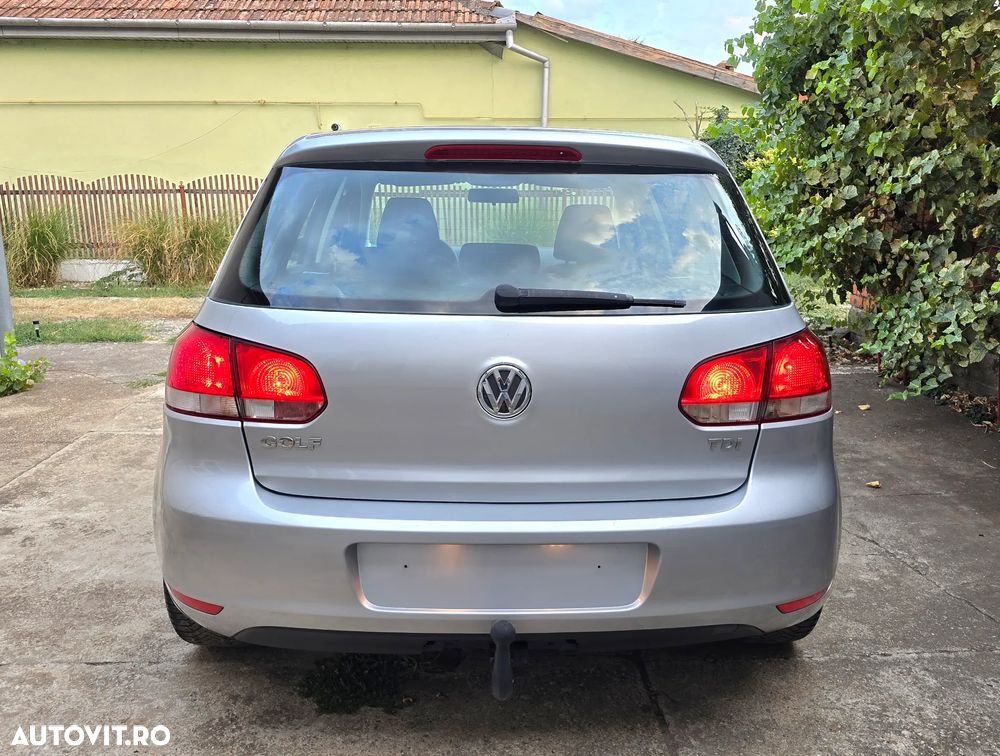 Volkswagen Golf 1.6 TDI DPF Comfortline - 4