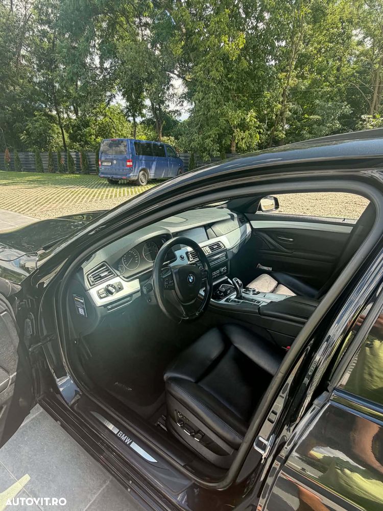 BMW Seria 5 525d Sport-Aut. - 2