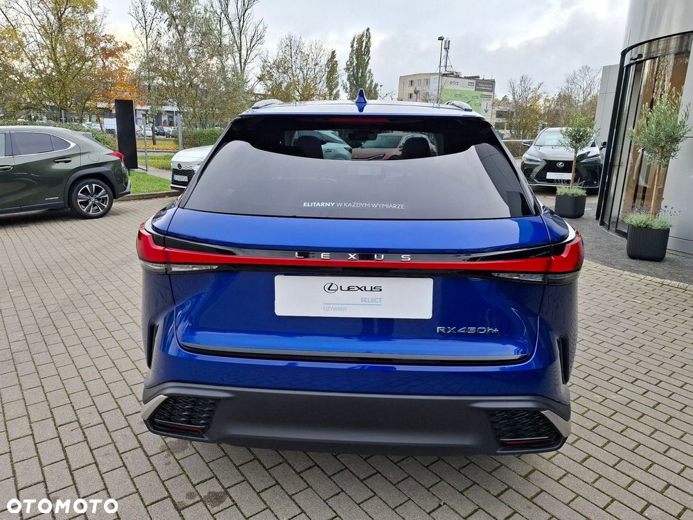 Lexus RX - 4