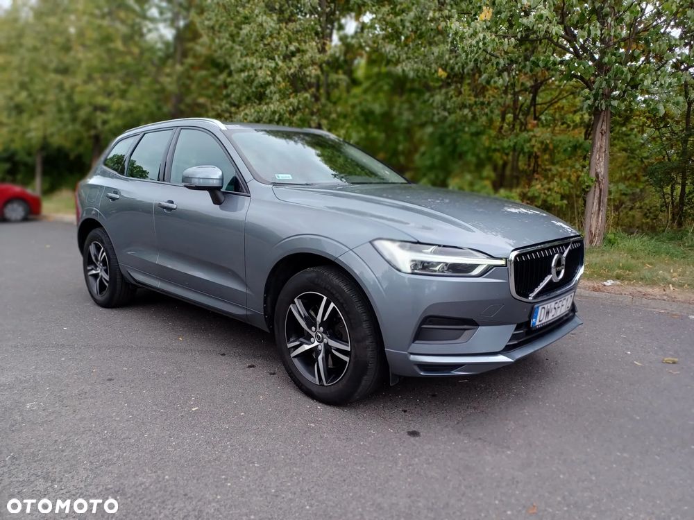 Volvo XC 60 T4 Momentum - 11