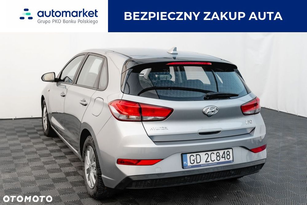 Hyundai i30 1.5 DPI Classic + - 3