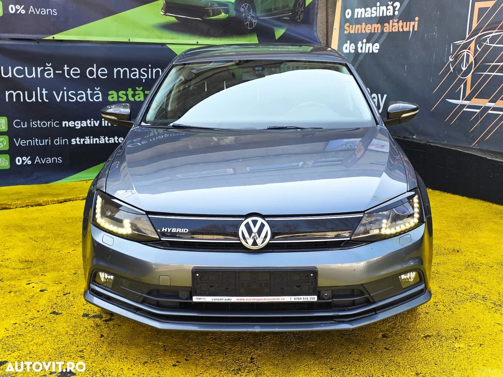 Volkswagen Jetta 1.4 DSG Highline - 2